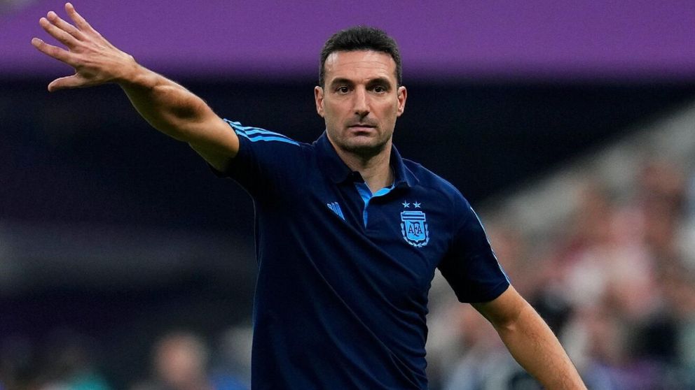 Scaloni confirmó los convocados de la Selección Argentina para la gira por Asia