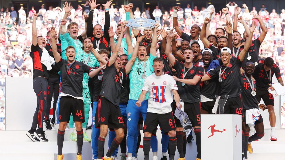 Borussia Dortmund pecheó con la mesa servida y Bayern Múnich se quedó con su undécima Bundesliga al hilo