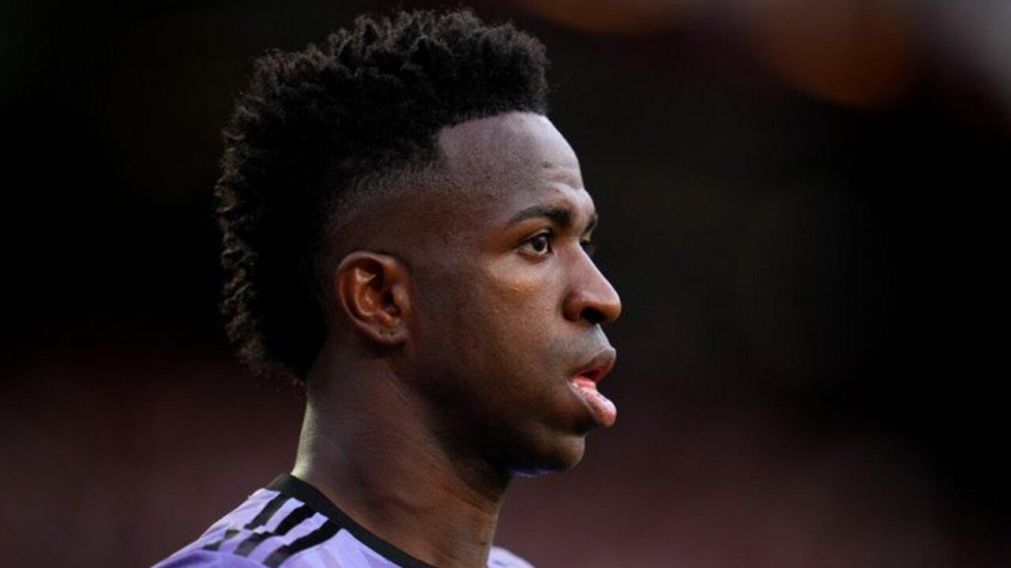 Vinicius no fue suspendido tras los actos de racismo y furia en Mestalla: los detalles insólitos del informe