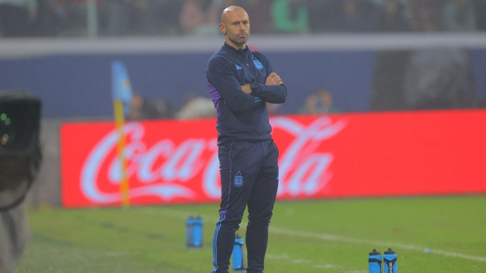 Mundial Sub 20: el DT de Guatemala acusó a la Selección Argentina de espionaje y Mascherano sufre