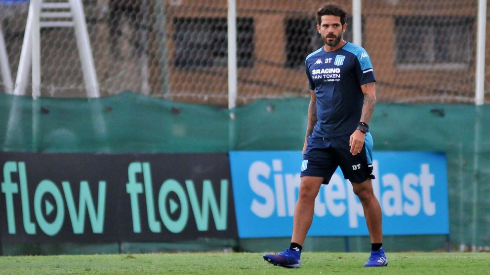 Racing arrancó el plan para salir de la crisis: práctica en Ezeiza y concentración