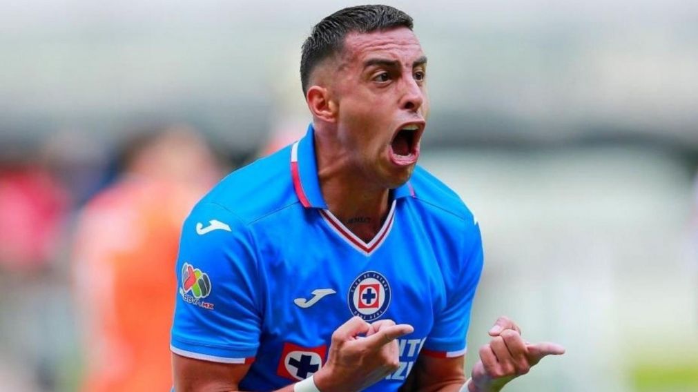 Ya es oficial: Funes Mori no sigue en Cruz Azul y se acerca a River