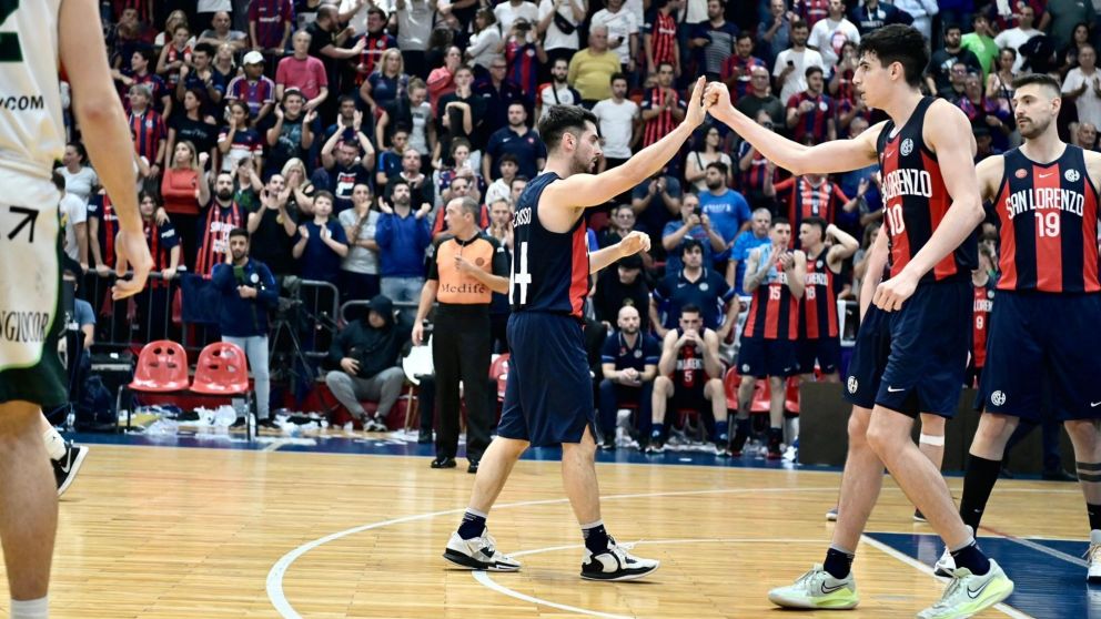 Hist�rico: San Lorenzo le gan� el juego clave a Atenas y lo mand� al descenso