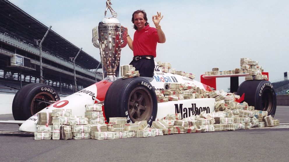 La vida y carrera de Emerson Fittipaldi: la anécdota del jugo de naranja y su amistad con un integrante de Los Beatles