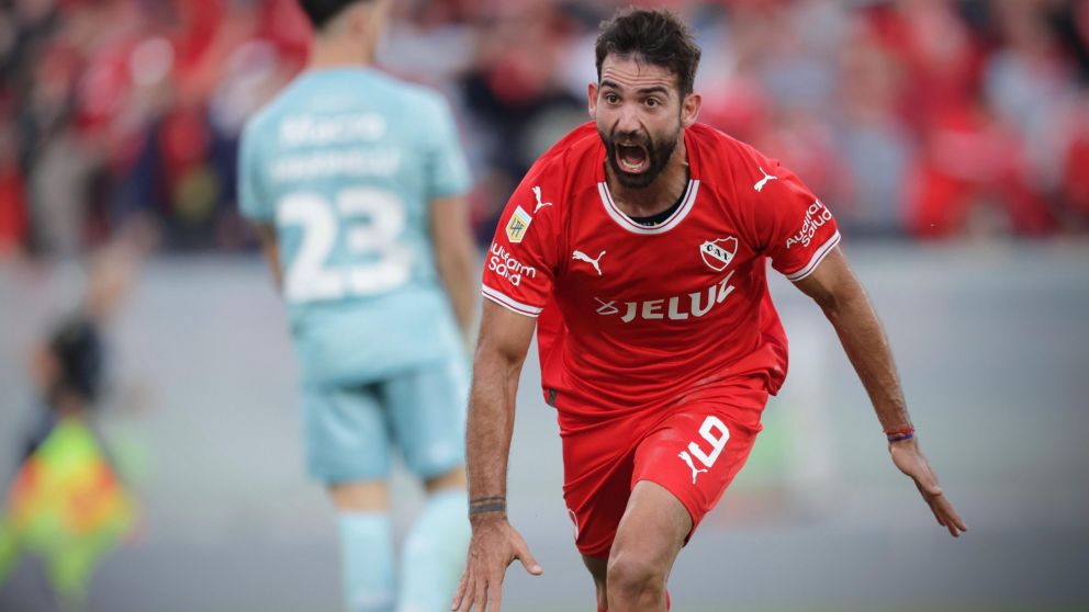 Cauteruccio cumplió una loca promesa tras la victoria de Independiente sobre Tigre