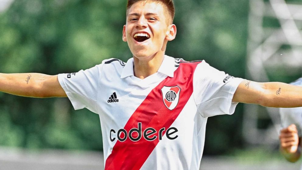 River hoy!: No te pierdas los golazos virales de Claudio Echeverri y Esteban Fernández en la victoria de la Reserva