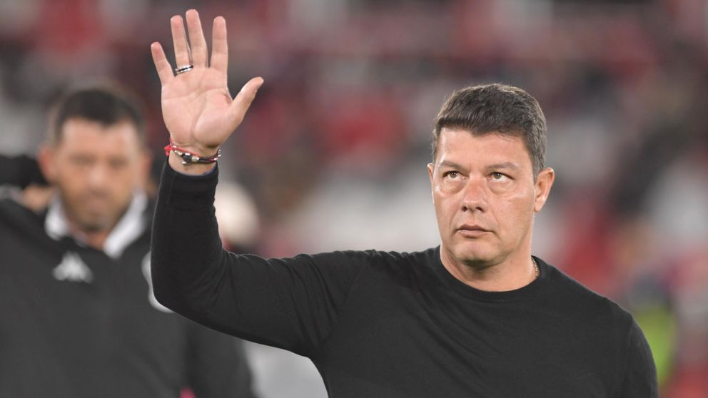 Huracán, con el debut de Sebastián Battaglia como DT, no pudo con Godoy Cruz y se fue silbado por su gente
