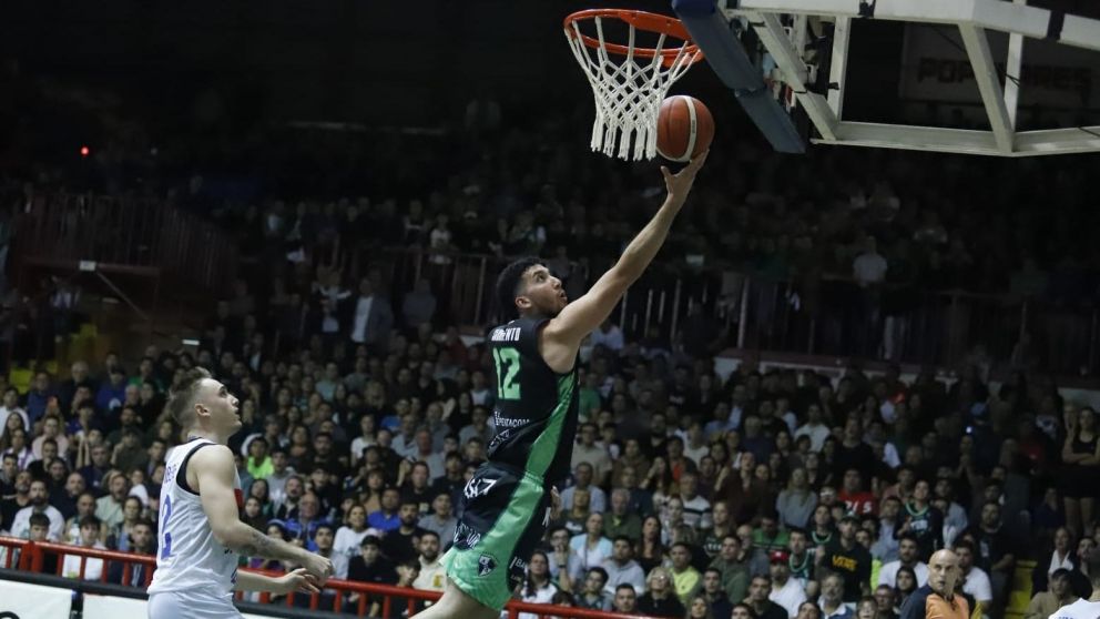 Liga Nacional de Básquetbol: Atenas volvió a vencer a San Lorenzo y el descenso se define en Boedo