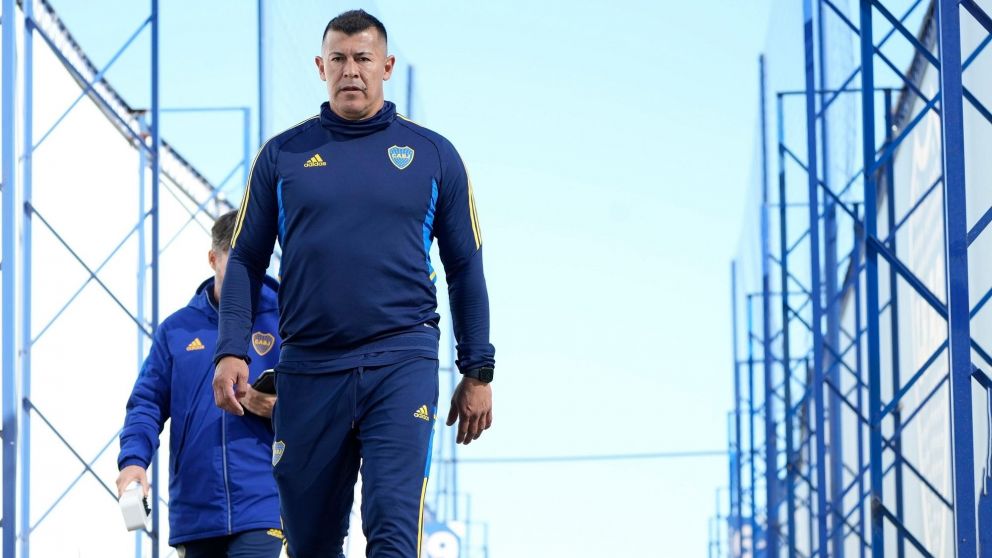 Almirón paró un once de Boca muy inusual y con varios cambios pensando en Belgrano