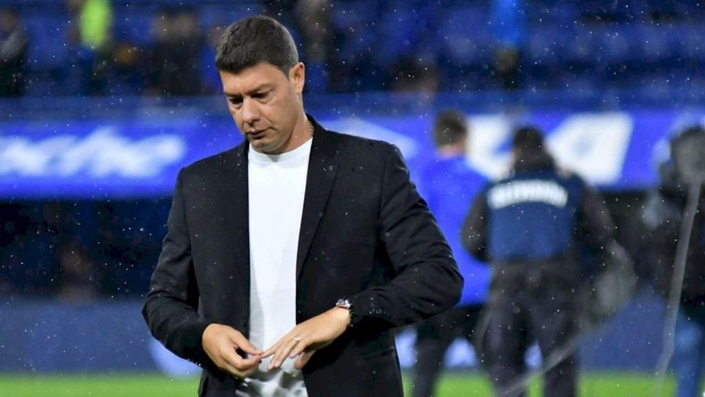 Battaglia consiguió trabajo: fue confirmado como el nuevo DT de Huracán