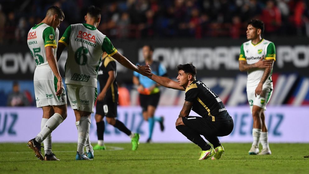 San Lorenzo y Defensa y Justicia se repartieron los porotos, mientras River comienza a colgarse el traje de cam...