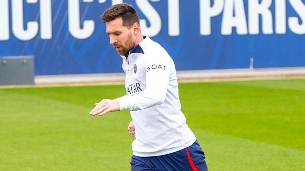 Messi volvi� a entrenar en el PSG y sorprendi� a todos