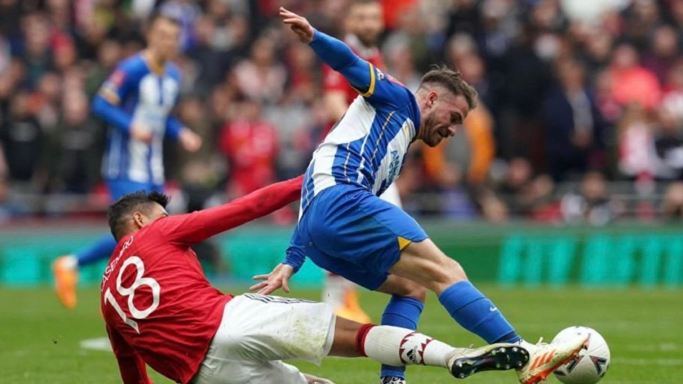 El Brighton de Mac Allister perdi� por penales con Manchester United y qued� afuera de la FA Cup