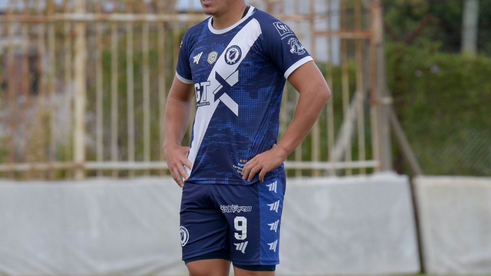 Khalil Caraballo, de ser dirigido por Diego Maradona en Gimnasia a su buen presente en San Martín de Burzaco