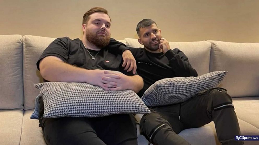 ¡Imperdible!: Ibai Llanos y Sergio Agüero se batieron a duelo dentro de una cancha de fútbol