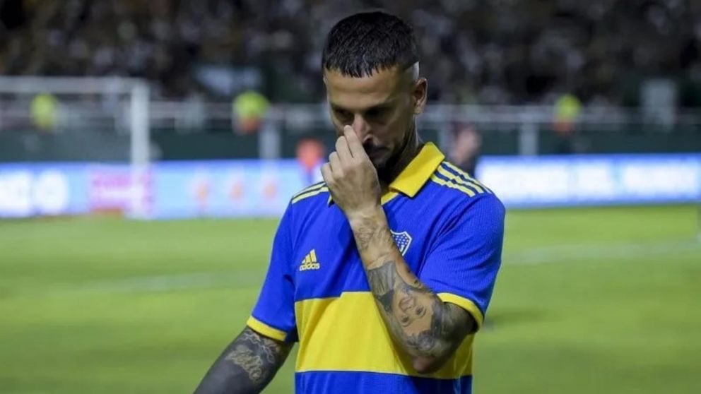 Sufre Boca: Benedetto se desgarró y se perdería el Superclásico ante River