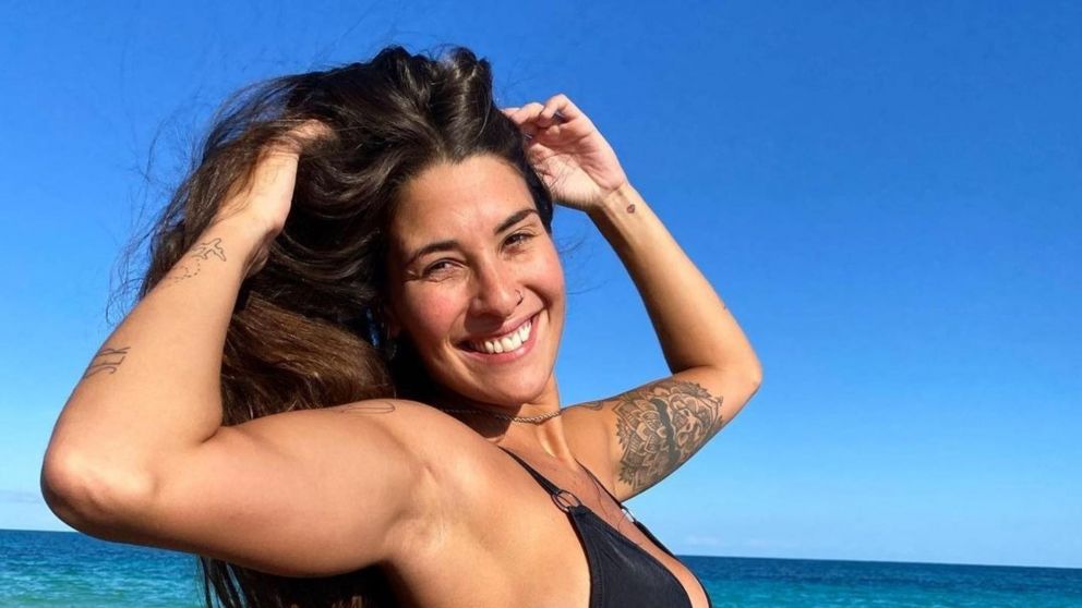 Una Ivana Nadal casi al desnudo te muestra el atardecer en la Isla Cozumel