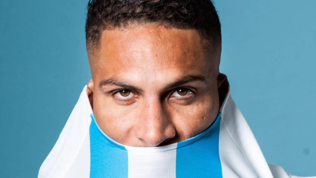 Paolo Guerrero se hartó de Gago, se le plantó y estalló el escándalo en Racing
