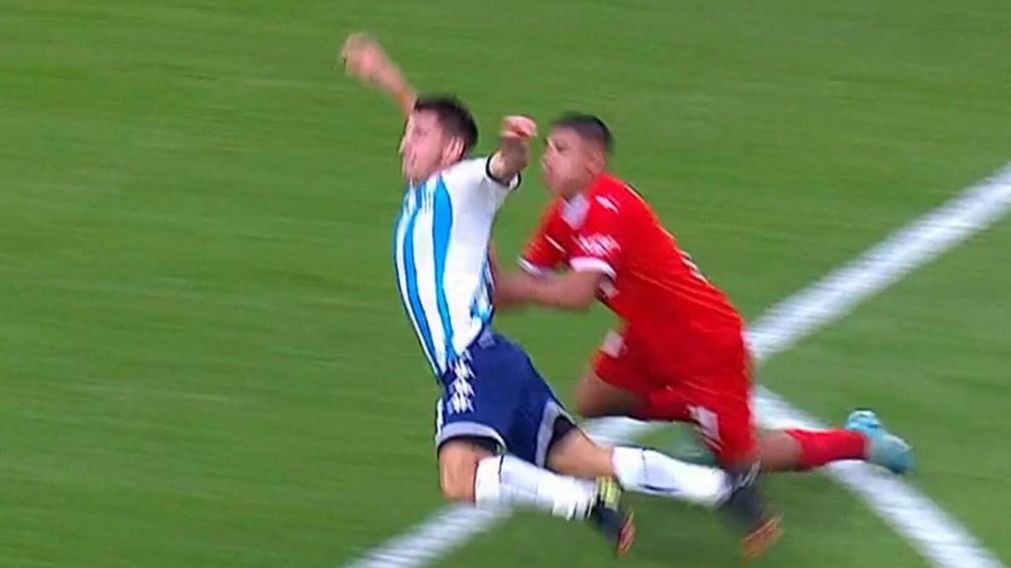 Independiente explotó contra Falcón Pérez: bronca y protestas por el polémico penal a Racing