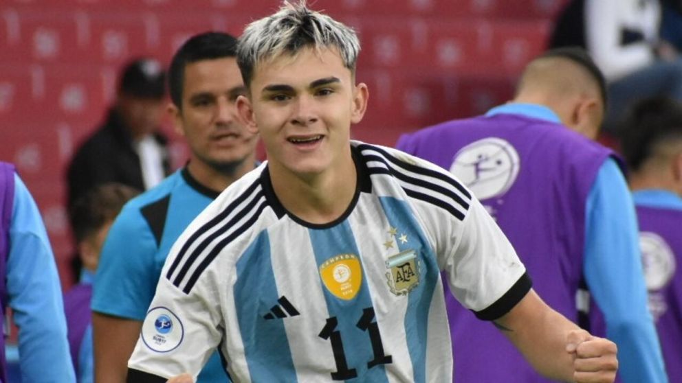 Sudamericano Sub 17: La Selección Argentina se impuso a Venezuela con un doblete de Santiago López
