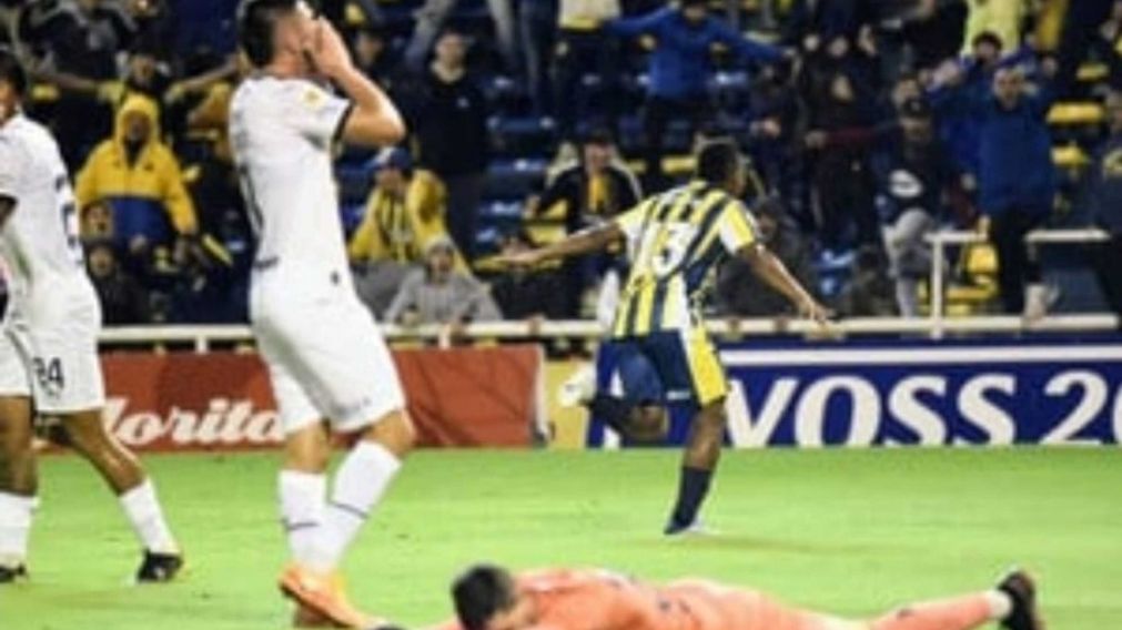 Independiente perdi� ante Rosario Central y agudiza su crisis�