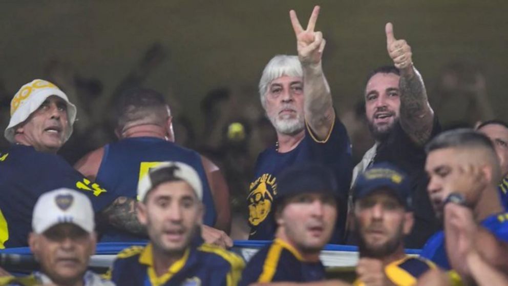 ¡Escándalo Boca!: La fuerte amenaza de La 12 a los jugadores tras la dura derrota ante Colón