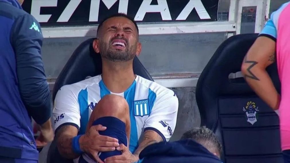 Sufren Racing y Gago: Cardona se pierde varios partidos claves por lesión