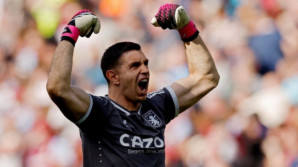 Dibu Martínez sumó otra valla invicta en la victoria de Aston Villa ante Nottingham Forest