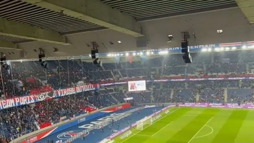 Messi fue otra vez silbado por los hinchas del PSG en el Parque de los Príncipes