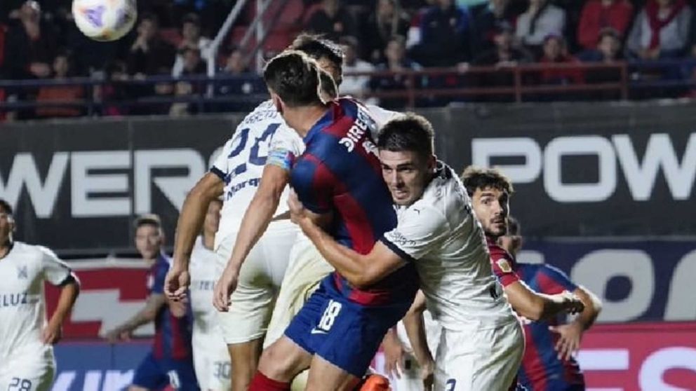 San Lorenzo no pudo con Independiente en Boedo y mira a River desde atr�s