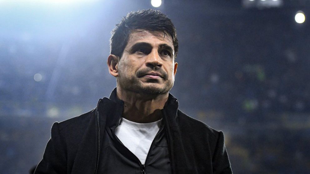 Ibarra madrugó para ir a despedirse del plantel de Boca