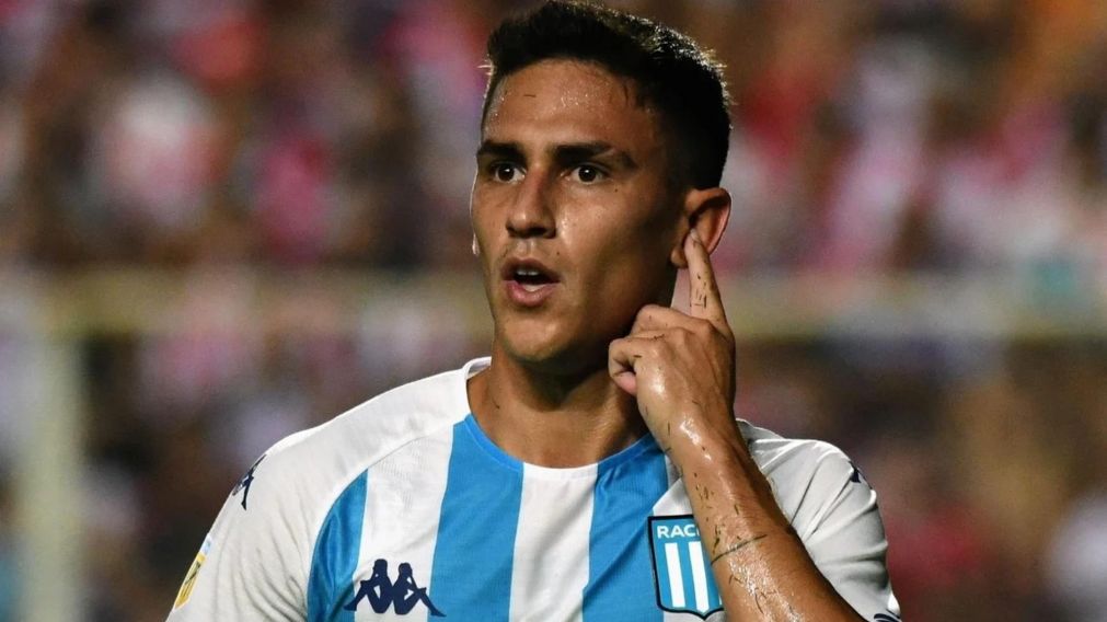 Racing y Gago están preocupados: Matías Rojas recibió una millonaria propuesta