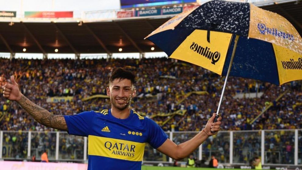 Un club grande de la Premier League estaría interesado en Alan Varela: los detalles