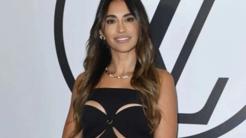 Antonela Roccuzzo infartó a todos con su sensual look desde París