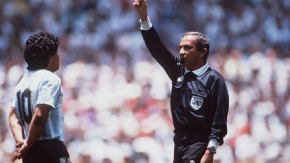 Murió Romualdo Arppi Filho, el legendario árbitro brasileño que dirigió la final de México 1986 donde se consagró Maradona