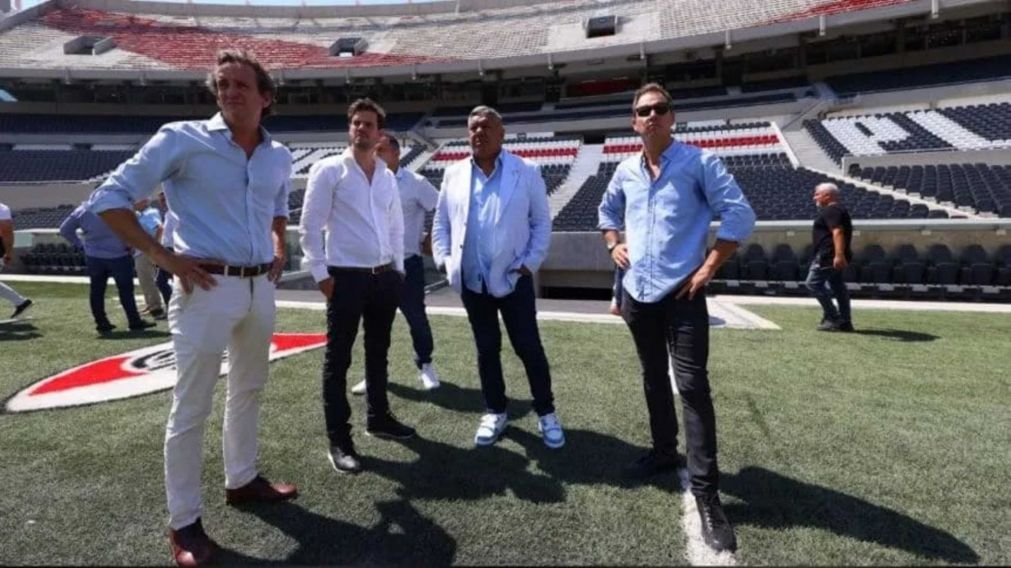Claudio Tapia visit� el Estadio Monumental en la previa del amistoso de la Selecci�n Argentina�