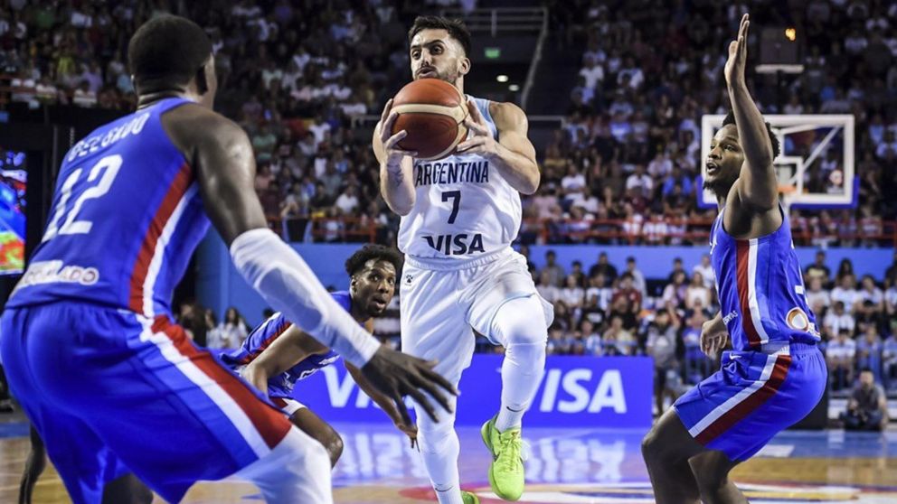 Papelón Mundial de la Selección Argentina de básquet: ganaba por 17 ante Dominicana, perdió y se quedó afuera de la Copa del Mundo
