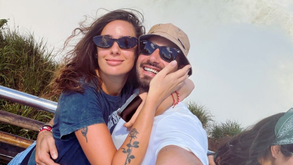 Nico Occhiato y Flor Jazmín Peña disfrutaron de una escapada romántica en las Cataratas de Iguazú: las fotos.
