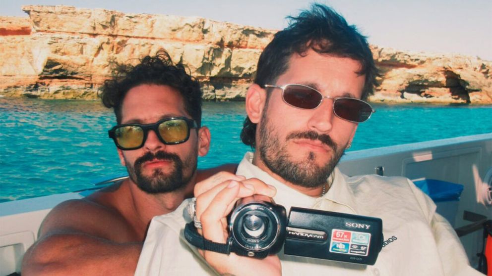 Mau y Ricky lanzan "desmaquillada" con Stefi Roitman en la portada y revelan nueva pista de su EP "La llave"