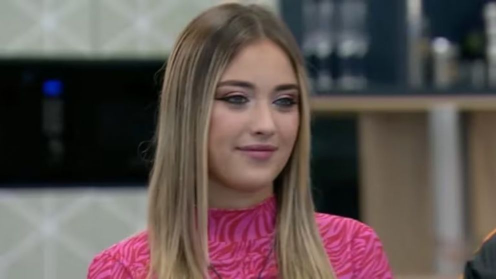 Flor Regidor de "Gran Hermano" debe someterse a una operación y lo anunció con una preocupante foto.