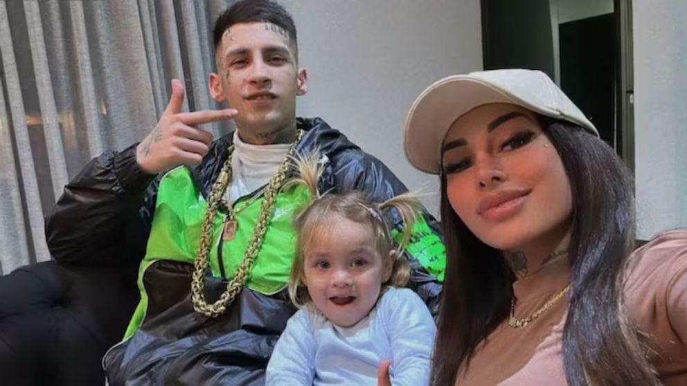 L-Gante y Tamara Báez reencontrados por el amor a su hija.