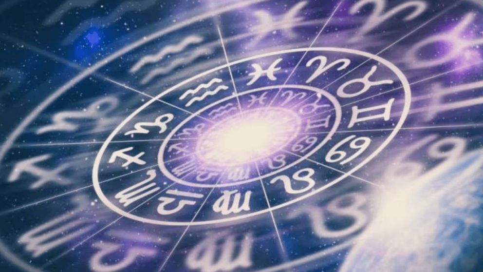 Los tres signos con más suerte en julio 2025, según la inteligencia artificial.