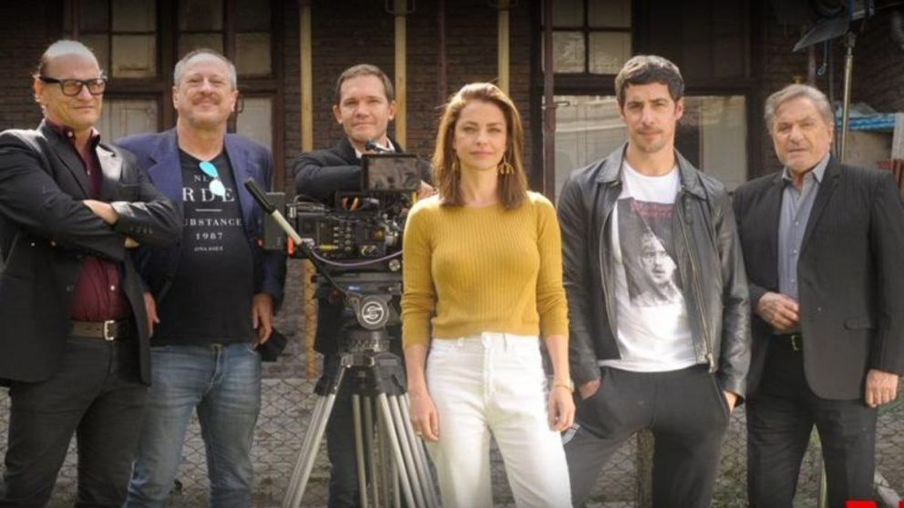 Netflix: la serie con Dolores Fonzi que expone la violencia en el deporte argentina.