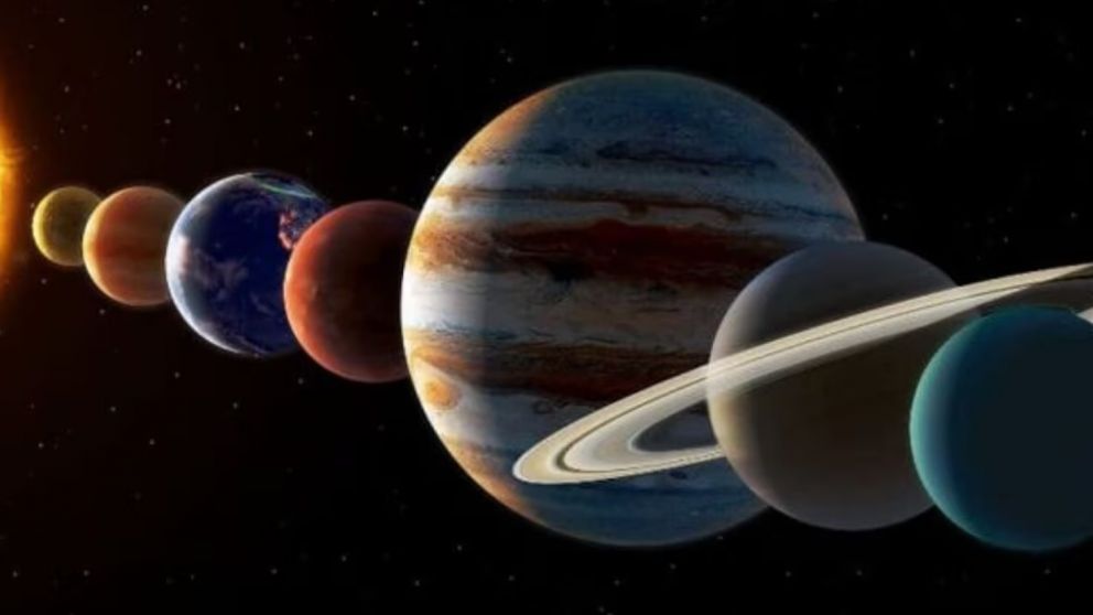 Se espera que un séptimo planeta se una días más tarde, creando una rara alineación de siete planetas, algo que ocurre cada varios años e incluso décadas.