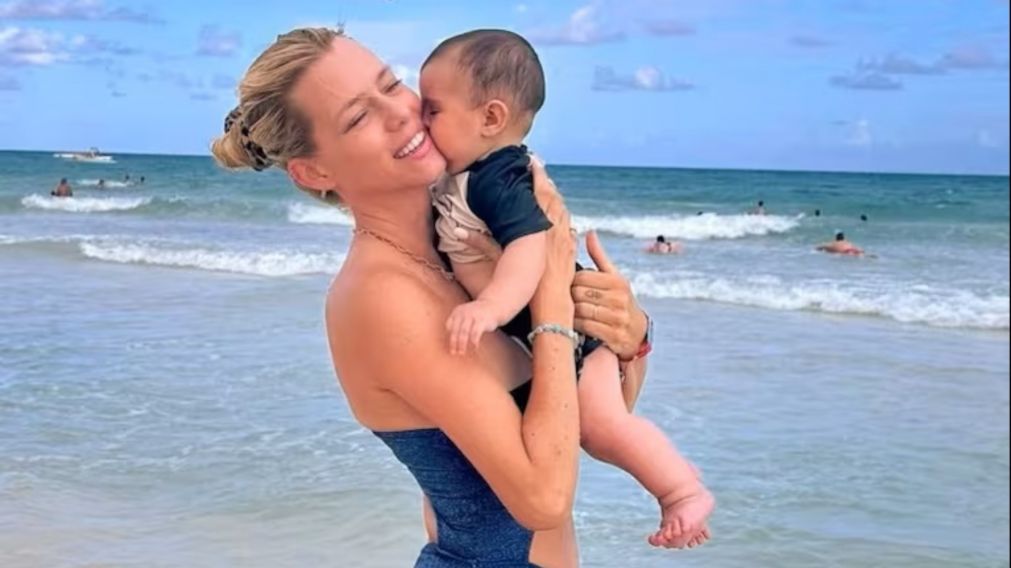 El hijo de Nicole Neumann y Manu Urcera celebr� su primer a�o: el saludo de sus hermanas y un regalo especial.