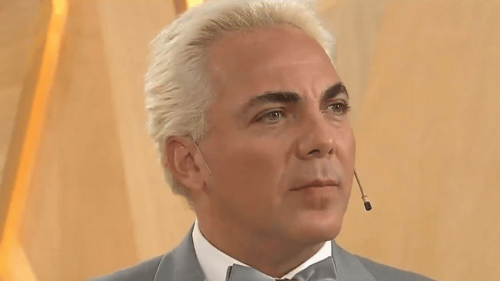 Cristian Castro contó detalles de su rol como padre.