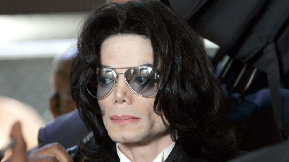 Las tragedias de los famosos: Michael Jackson esperó 70 días para su descanso final.