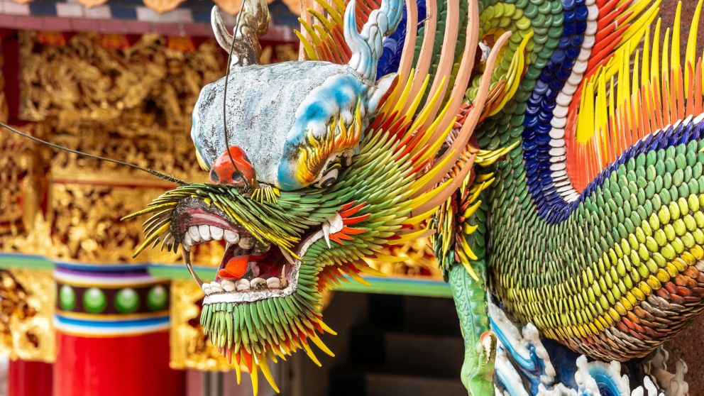 HORÓSCOPO CHINO: los 5 signos bendecidos en el Mes de la Serpiente de Madera