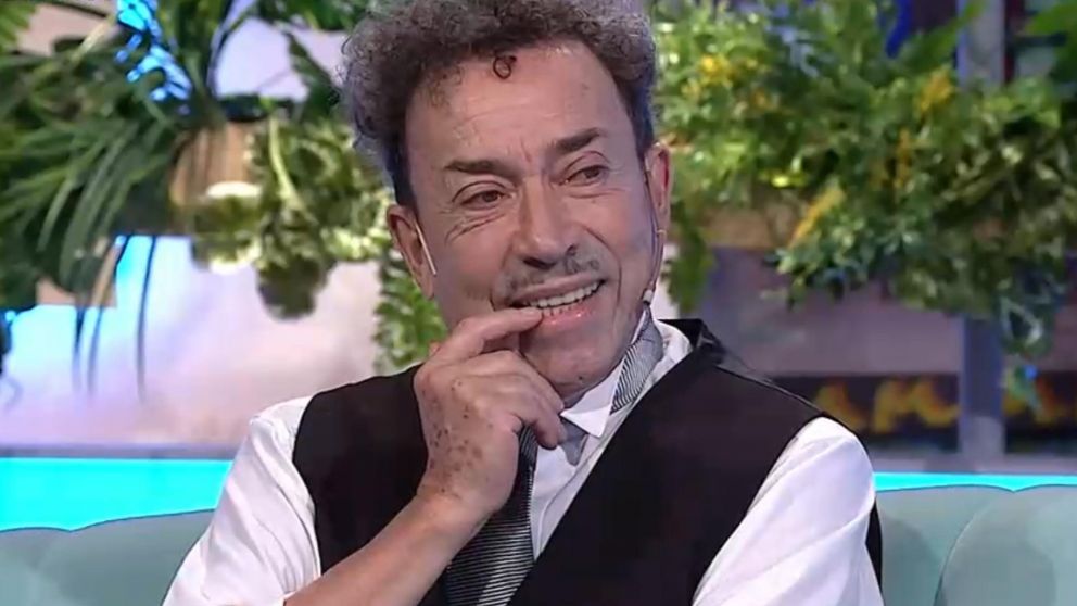 An�bal Pachano reivindic� la dictadura militar.