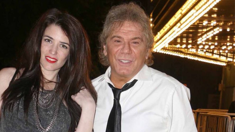 Beto Casella y Carolina Wyler se casaron en secreto tras doce años de relación: los detalles de la boda íntima.